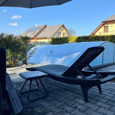 Relaxklub Villa S Wellness Tremosna Exterior photo